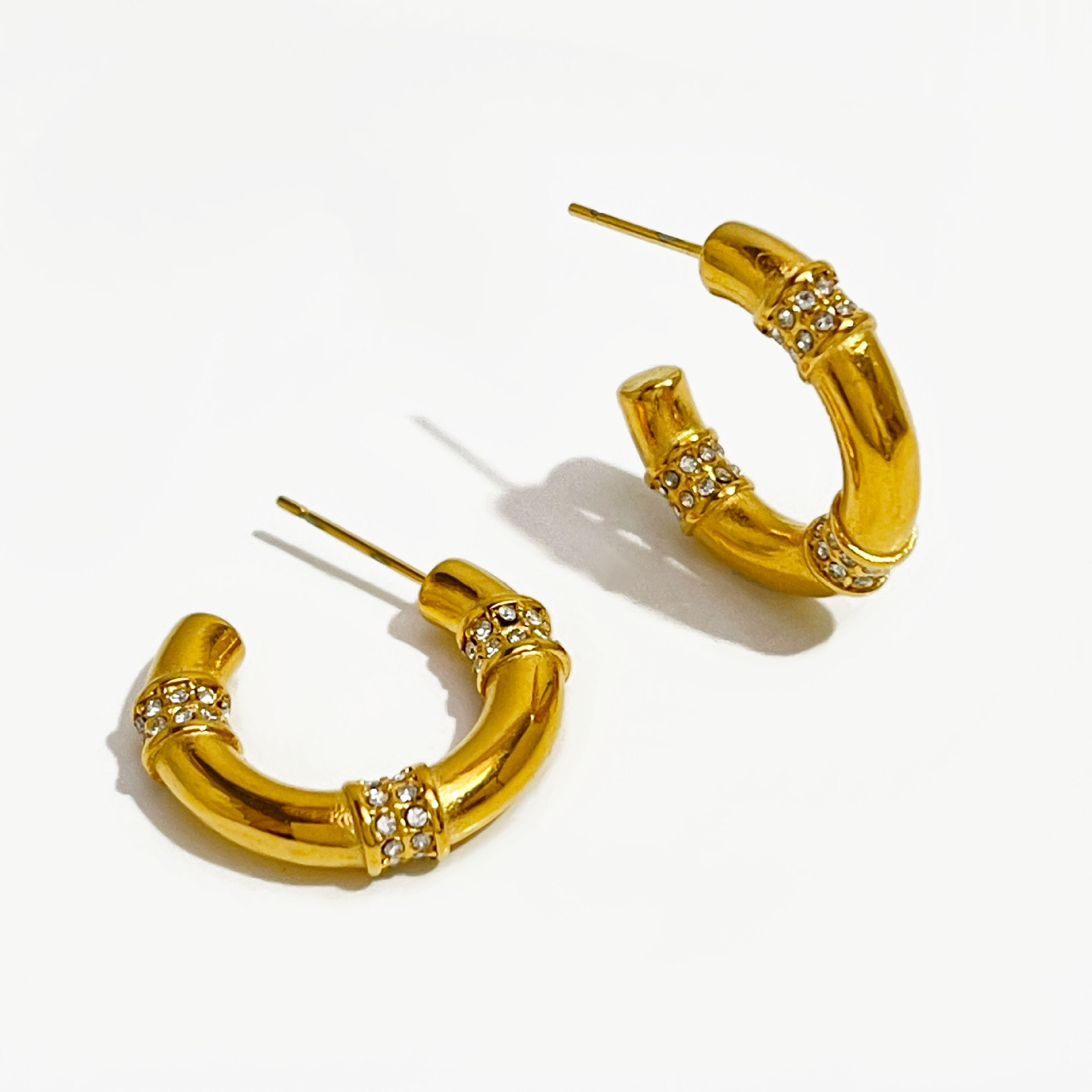 1 Pair Vacation Roman Style C Shape Plating Inlay Stainless Steel Zircon Ear Studs display picture 5
