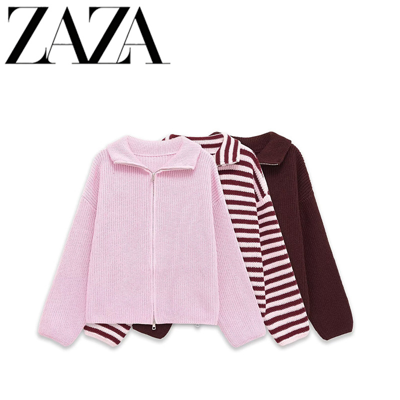 fashionable knitted jacket with zipper