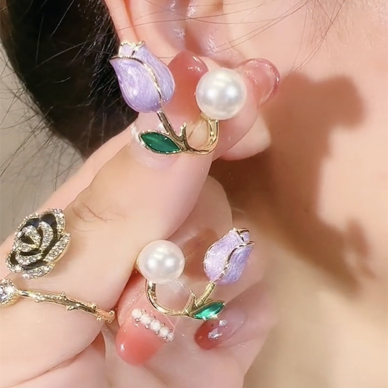 1 Pair Sweet Flower Plating Imitation Pearl Alloy Ear Studs display picture 5