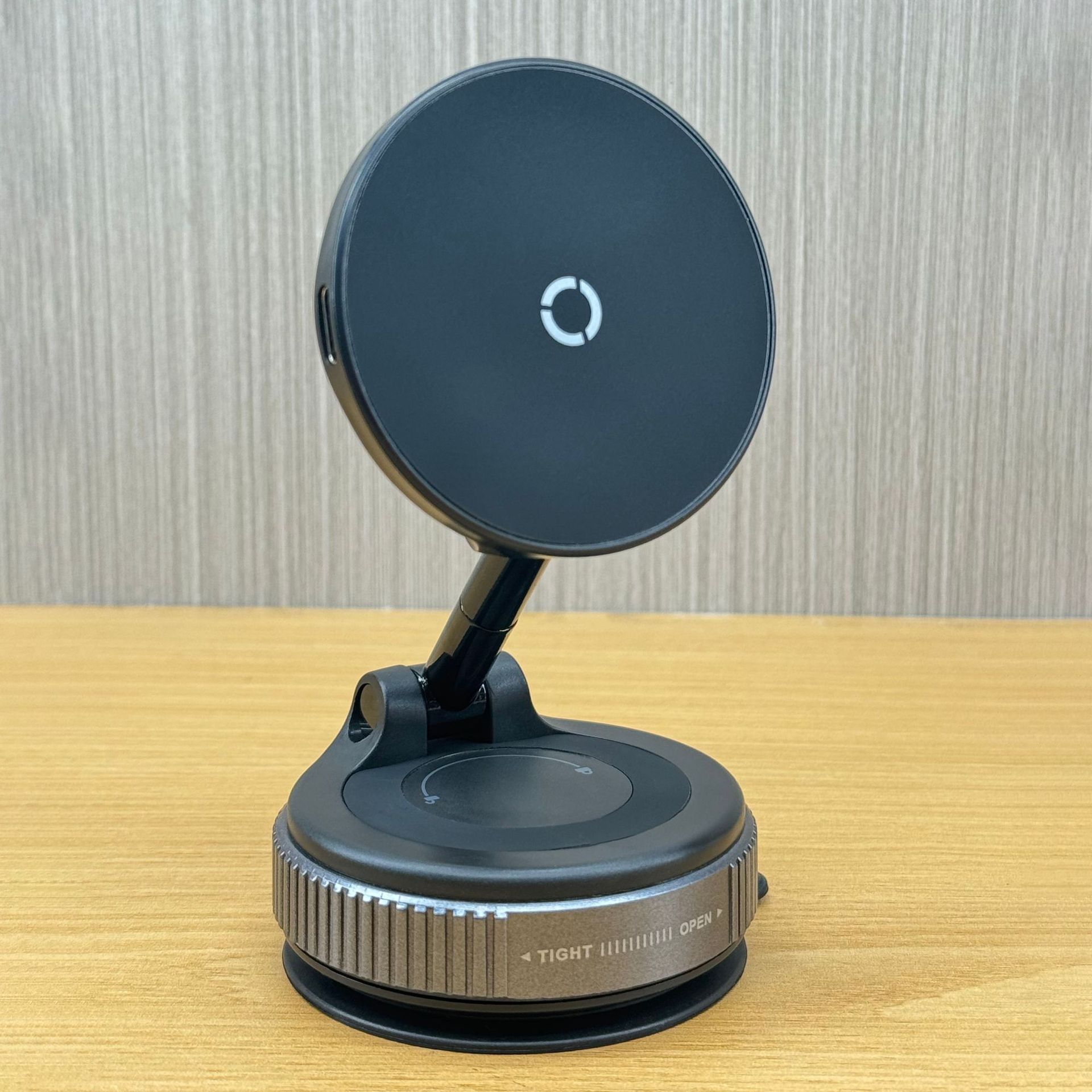 Cross-Border New High-Tech Car Phone Holder, Universal Vacuum Magnetic Suction Cup Phone Navigation Holder