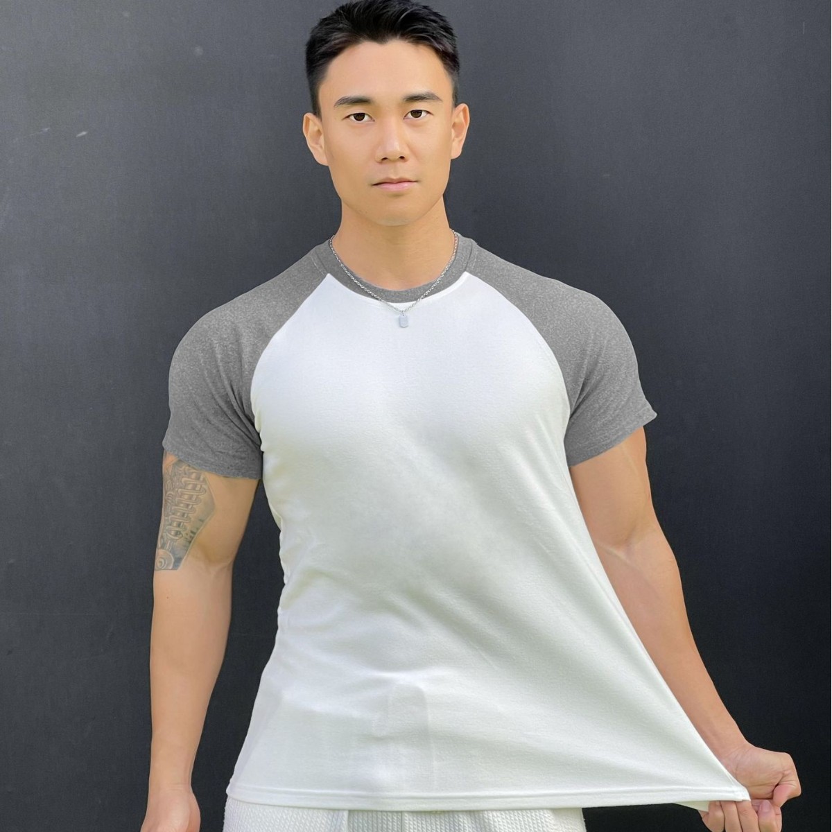 남자 근육 피트니스 스포츠 티셔츠 짧은 소매 꽉 느슨한 농구 컬러 매칭 훈련 달리기 통기성 탑 스트레치