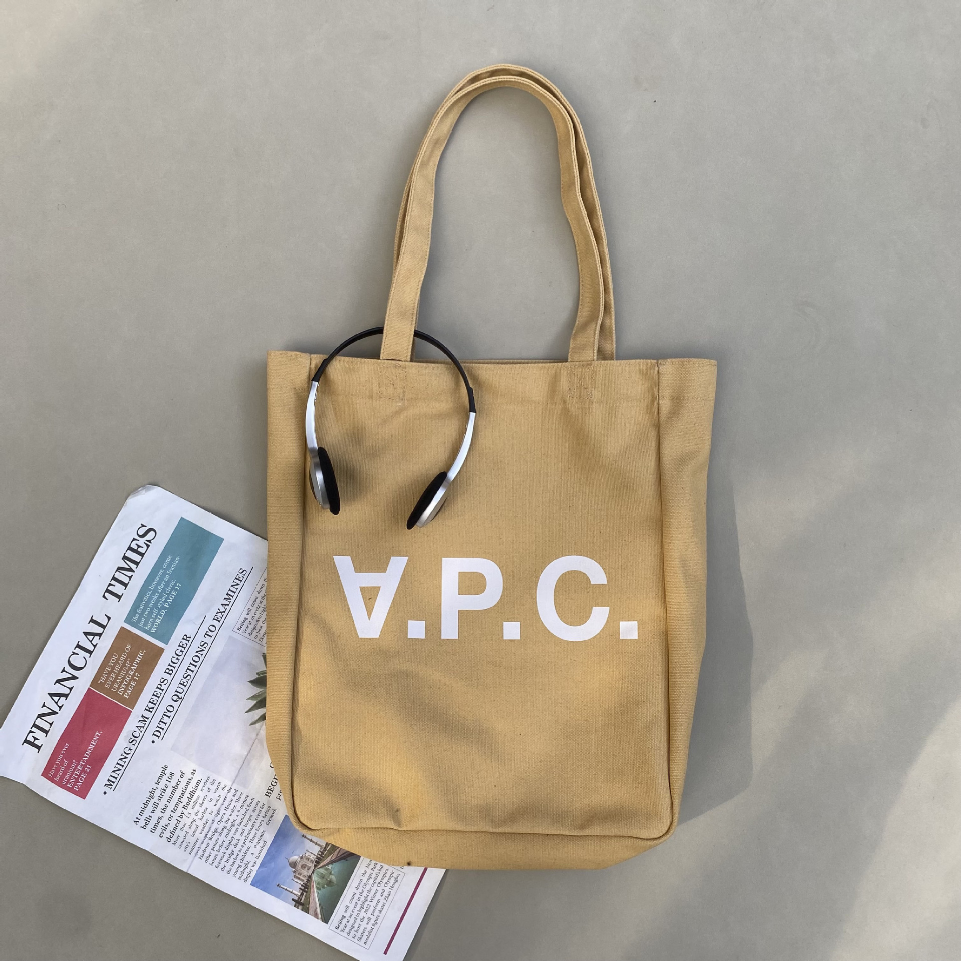 Single Shoulder Canvas Bag Simple Tote Bag Student Class Commute Artistic Denim Canvas Bag_voghion.com