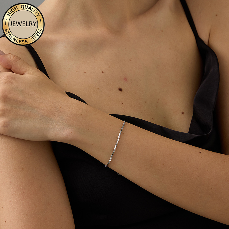 Niche design fashion personality men's stainless steel box chain hip-hop style all-match titanium steel bracelet personality bracelet