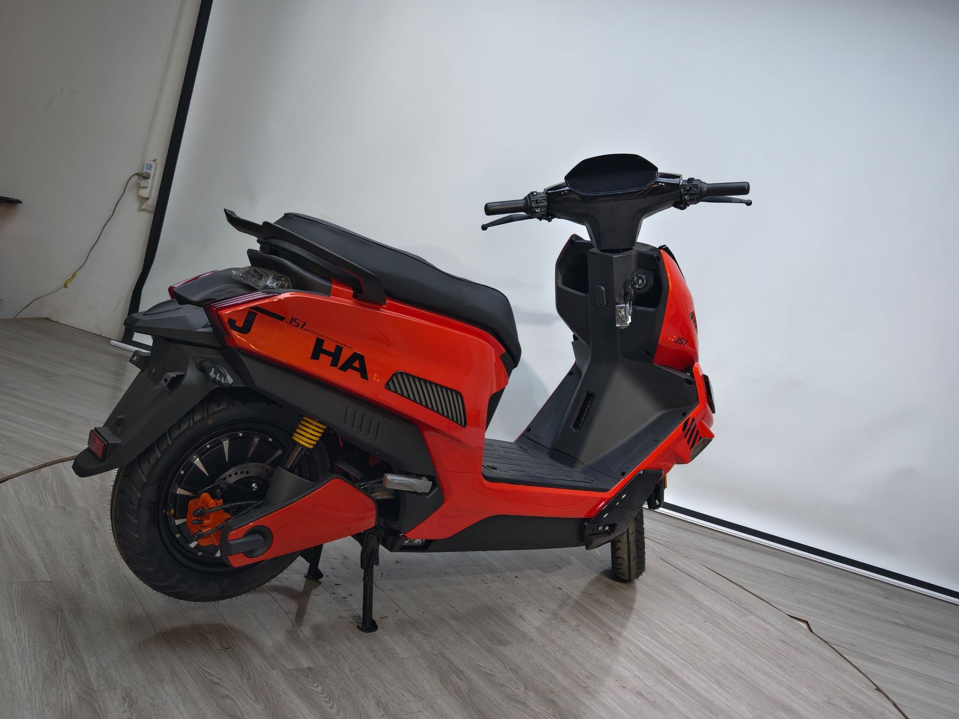 72V High-Performance Electric Motorcycle Scooter