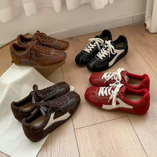 2025秋冬新款内增高德训鞋女复古百搭隐形5cm小白运动休闲阿甘鞋