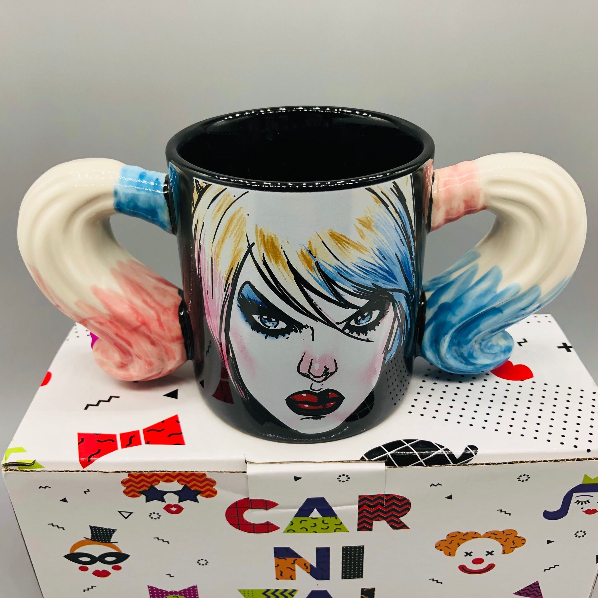 Hallie quayin taza creativa forma especial en forma de Taza de cerámica taza de café Harry quayn Taza