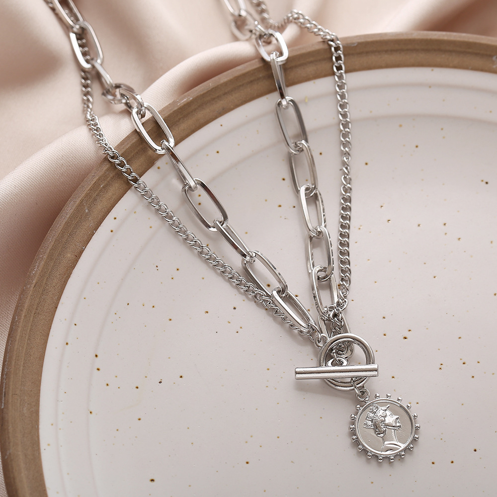 simple clavicle chain necklace jewelry human head pendant necklace