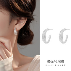 ガジュマルの木の下のs 925銀の韓国版の新しい波の多層の線の耳の輪の女性の冷たい風のc型の円の流行のイヤリングの耳飾り