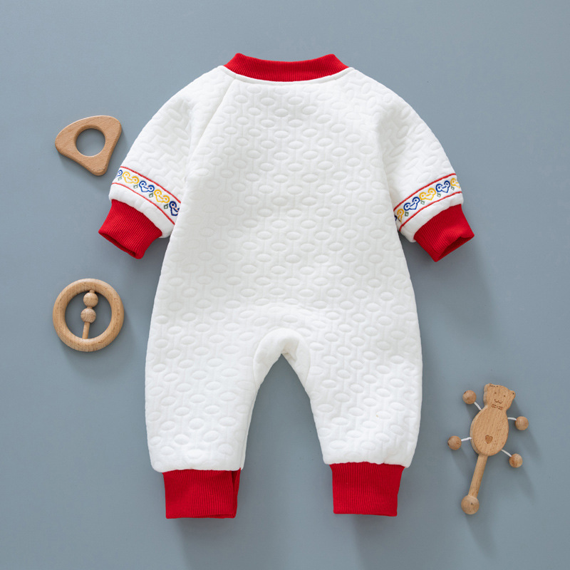 Ropa de bebé recién nacido Otoño e Invierno acolchado cálido mameluco lindo bebé recién nacido Otoño e Invierno ropa monje ropa mono