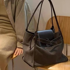 2025新商品ネット赤同モデルファッション百合帆布衝突色托特怠惰カジュアルデザイン手提げショルダーバッグ