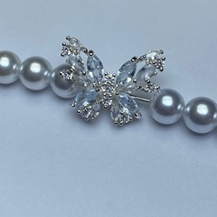 バタフライスルーホールジルコン人気の手作りクリスタルブレスレットブレスレット DIY ジュエリーアクセサリーダイヤモンドカラービーズ