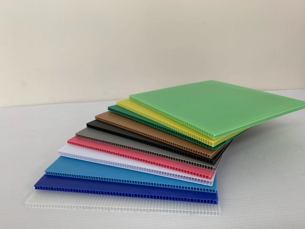 中空板厂家批发pp中空板 瓦楞板中空塑料板蜂巢板 东莞中空板