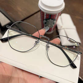 新款超轻近视眼镜框架女防蓝光素颜显瘦高级感配度数眼镜批发8333