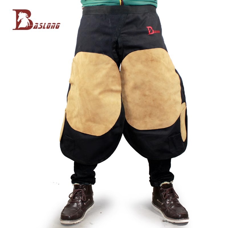 Equestrian stable supplies: hoof trimming apron, canvas easy-to-clean leather pad, removable Velcro closure, eight-foot dragon horse harness.