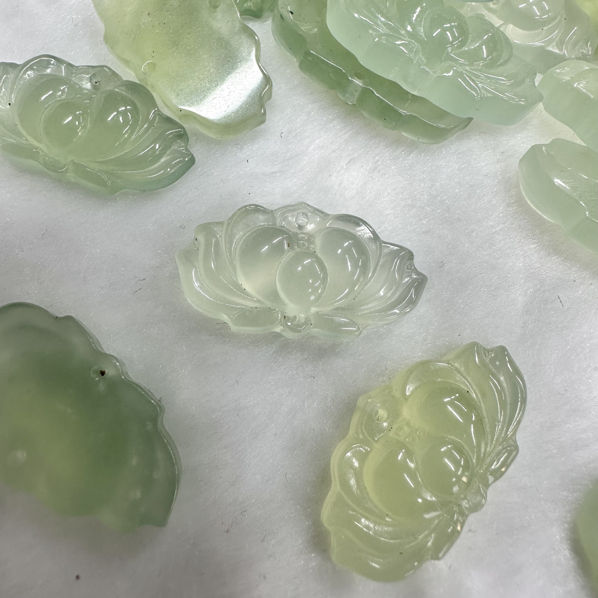 Pendant jade, wholesale
