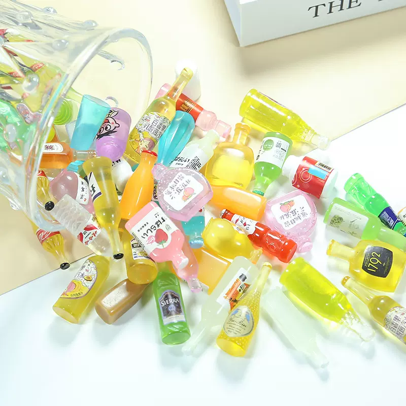 diy手工饰品树脂配件微景观摆件电商小瓶子微缩迷你娃娃机礼品