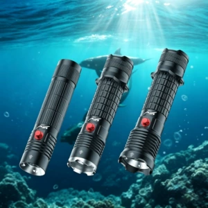 High-brightness, fixed-focus P70 underwater flashlight, IPX8 waterproof, P50 with hand-held electromagnetic control button, suitable for underwater work, snorkeling, and beachcombing