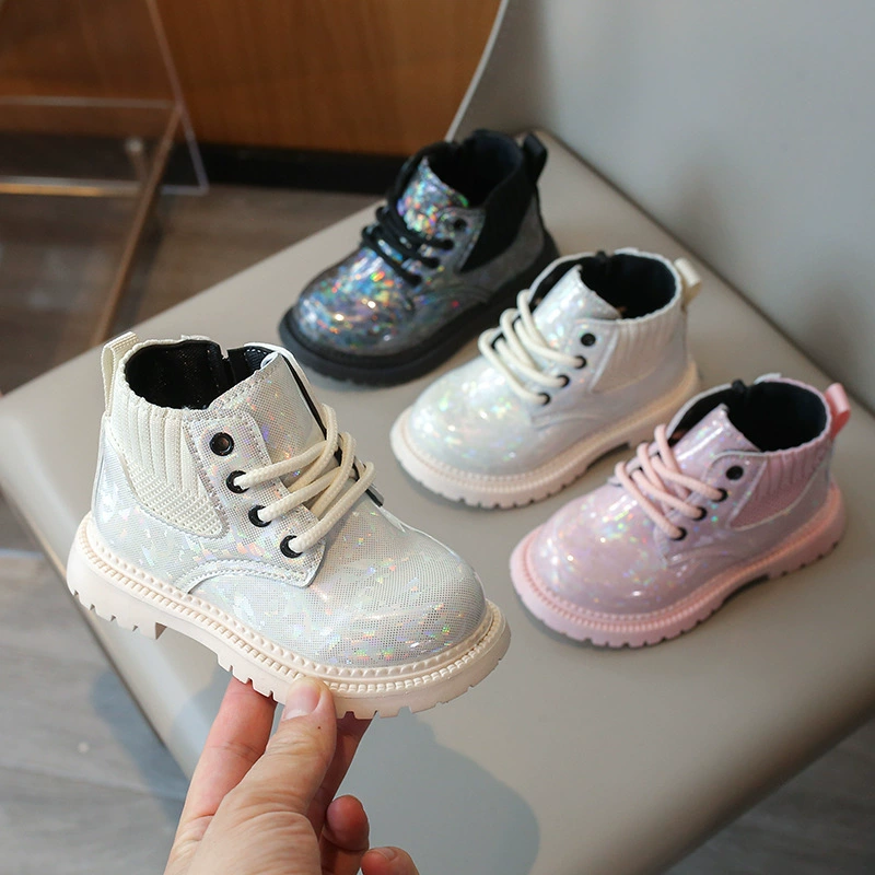 2025 Осенняя детская обувь Новые детские ботинки martin Детские короткие ботинки маленького и среднего размера Водонепроницаемые модные модные кожаные ботинки для мальчиков и девочек