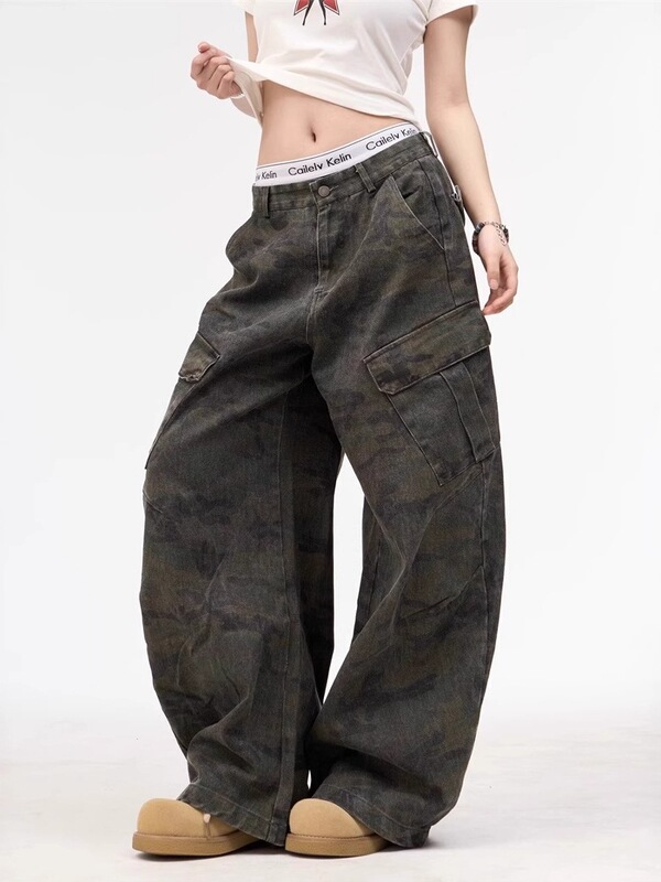 Camouflage workwear jeans for women, street dance hip-hop high street curved pants with large pockets, American casual drapey long pants, trendy Camouflage workwear jeans for women, street dance hip-hop high street curved pants with large pockets, American casual drapey long pants, trendy