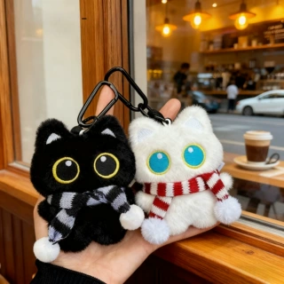 新款黑猫咪毛绒挂件可爱钥匙扣包包挂饰情侣礼物萌趣小配饰批发