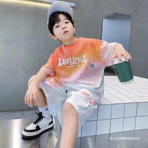 Boys summer suit loose sportswear  new big children's trendy brand street children's printed two-piece short-sleeved set