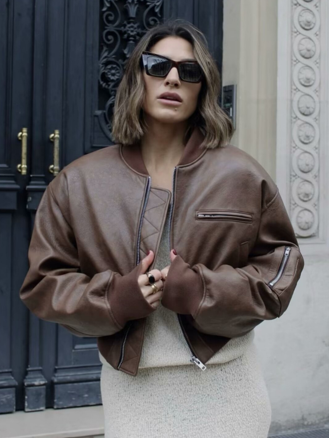 アメリカのレトロなジッパージャケットの女性2024冬の新型綿入り保温ゆるい長袖pu皮服潮D7