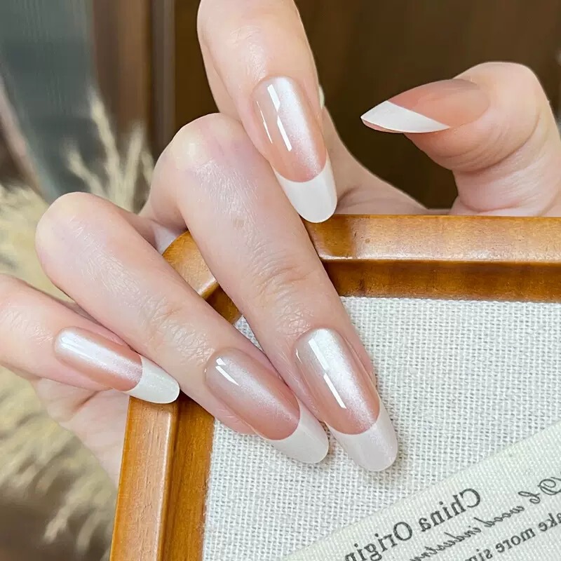 Nude Pink Gradient French Glass Bead Cat Eye Wearable Nails for Wedding Student Party Whitening Manicure Pre-Made Nails with Coded Nails