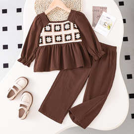 ins韩版女童装Younggirl秋冬季棕色绣花图腾方领长袖上衣长裤套装