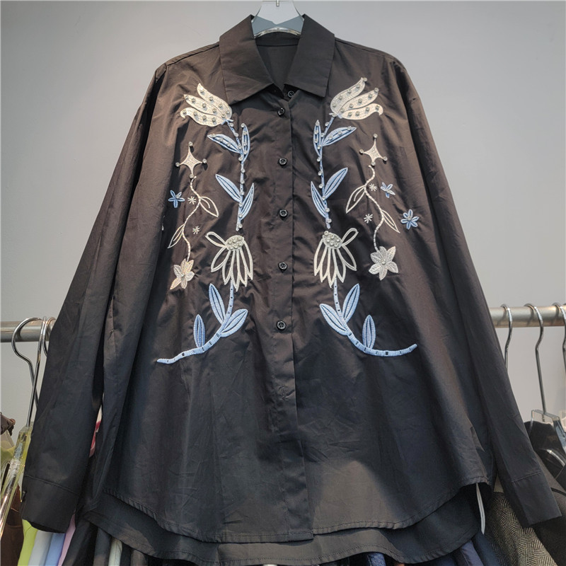 2026 primavera nueva camisa de bordado retro de mangas largas de diseño suelto nicho azul camisa de bordado image 3