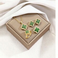 ��Ů���D��ĸ�G���~����С���OӋ�п��D���¿���|�W���i���