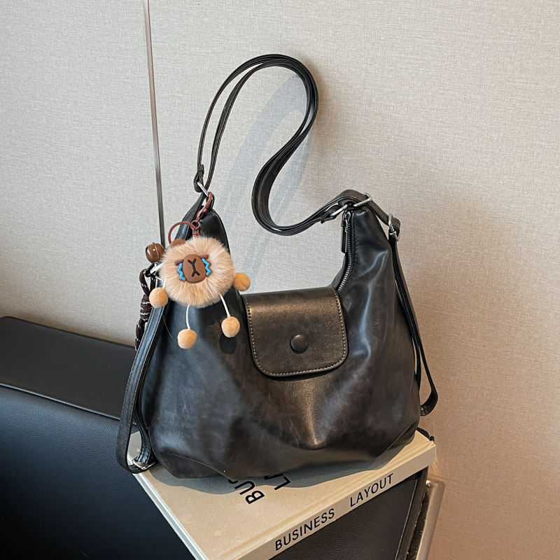 Autumn and Winter New Large-Capacity Tote Bag 2025 New Retro Fashion Casual Backpack Student Large Bag for Class