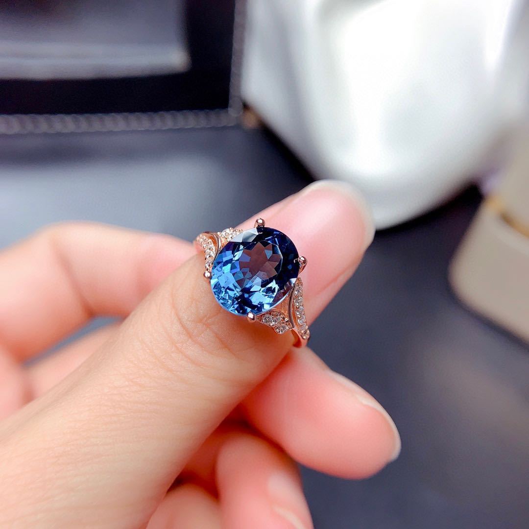 Net rojo vivo drenaje beneficios imitación de natural Londres azul Topa piedra traje mujer tierna anillo collar