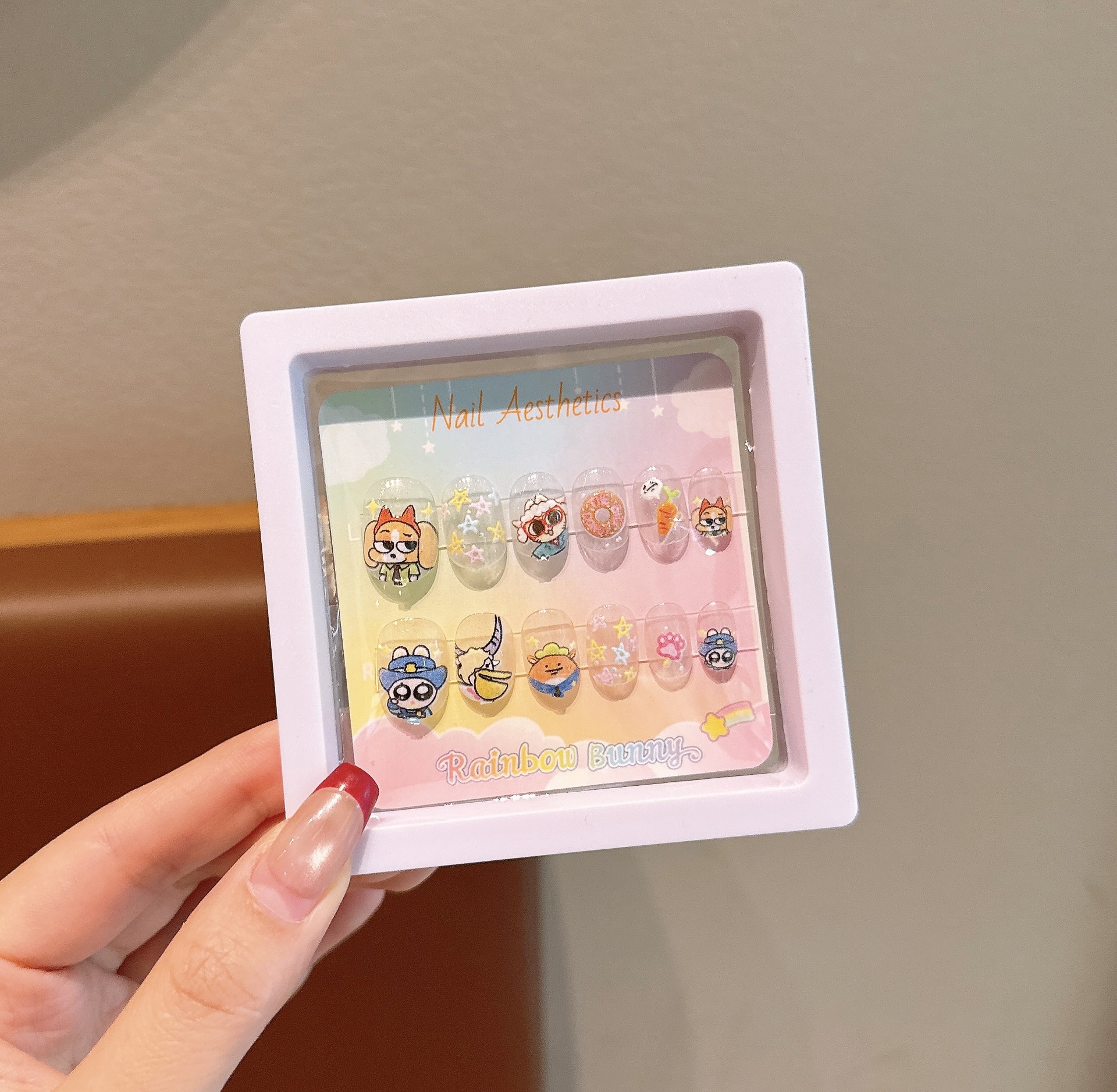 Uñas postizas removibles para niñas, en caja, con diseños de dibujos animados, pegatinas de uñas exquisitas, piezas de uñas.