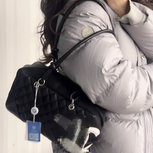 �¿�ʽ�йſ��i�ڰ���Ƥ���g�����^����؈ɫҸ�μ�Ů���r�п羳