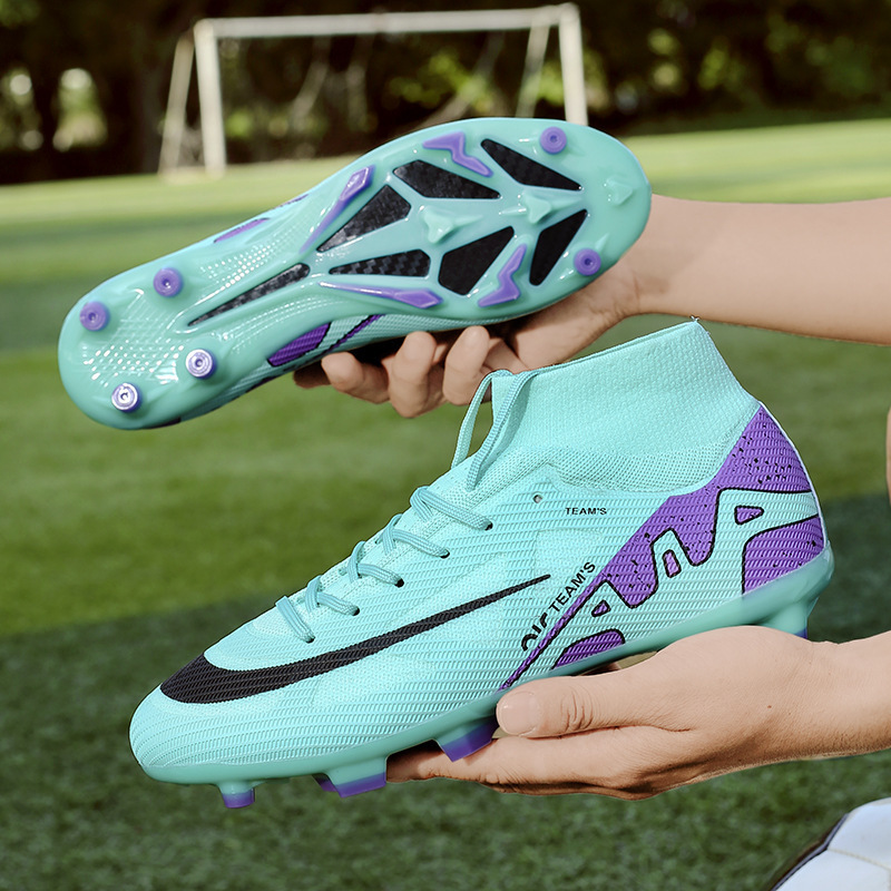 Reproducción transfronteriza de la Copa del Mundo C Luo Thorn 15 Zapatos de fútbol Putian Zapatos deportivos de entrenamiento de hierba de clavos largos de caña alta para hombres