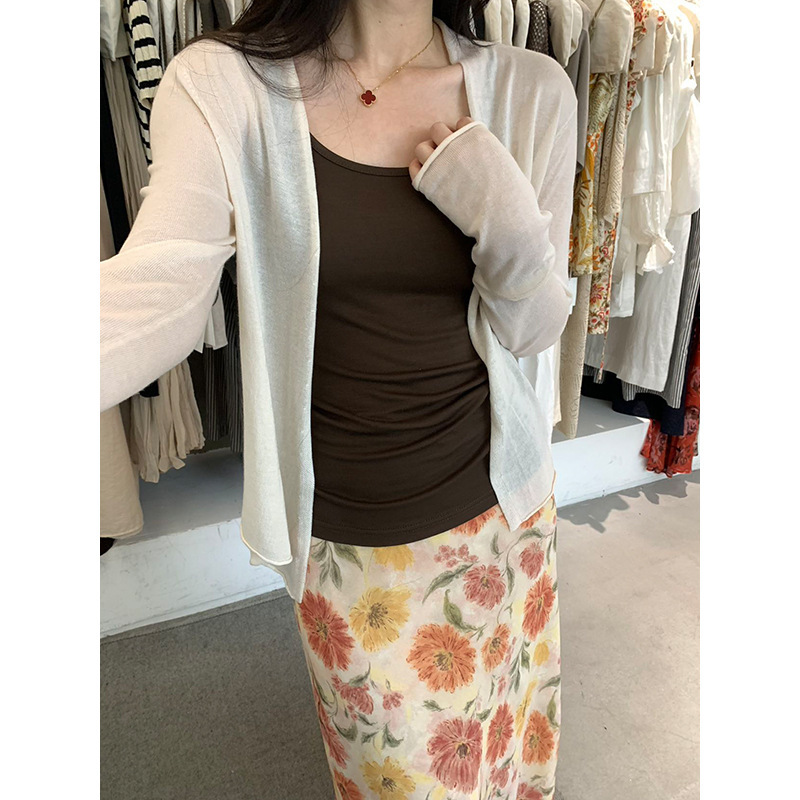 Yuanpai Simple Thin Sunscreen Knitted Cardigan + Vest Casual Set Air Conditioning Shirt Tencel Top A6387 Yuanpai Simple Thin Sunscreen Knitted Cardigan + Vest Casual Set Air Conditioning Shirt Tencel Top A6387
