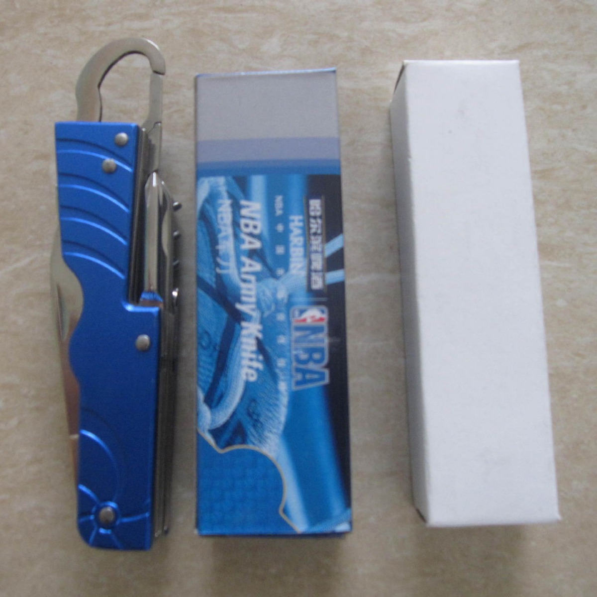 Universal pocket knife, Switzerland