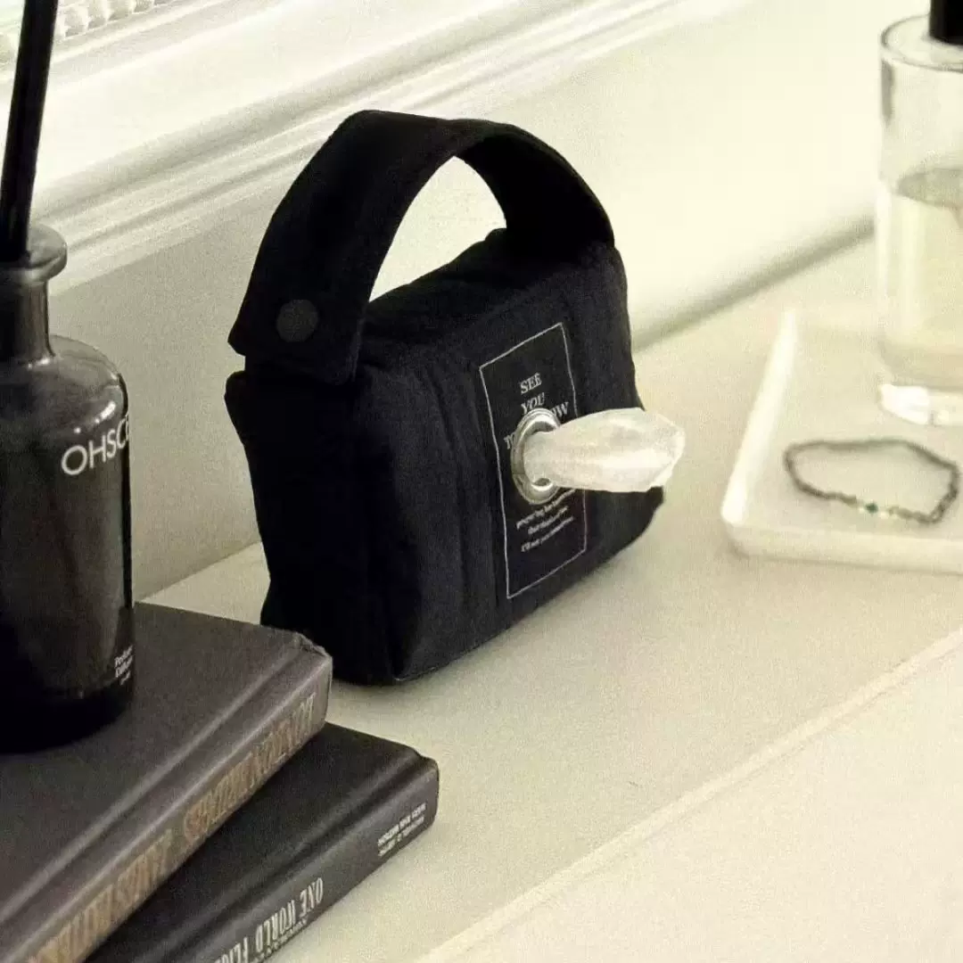 ins韩版车载家用纸巾盒可爱宝宝推车纸巾袋便携两用湿巾包方便