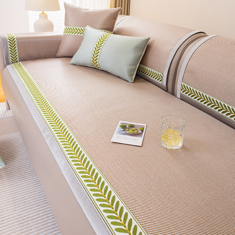 Nuevo cojín de sofá de seda de hielo, cojín fresco de verano de lujo ligero, cubierta de sofá de cuero antideslizante, cubierta de tela, cojín de alfombra de ratán de hielo fresco