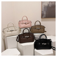 �羳���QС���OӋ�K���Ů��2026�¿���|��֦�y����r��ͨС����