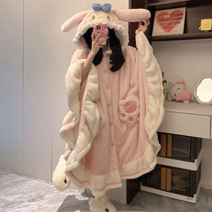 2025年新款可爱少女美乐蒂珊瑚绒连帽睡衣秋冬季加绒保暖斗篷睡袍
