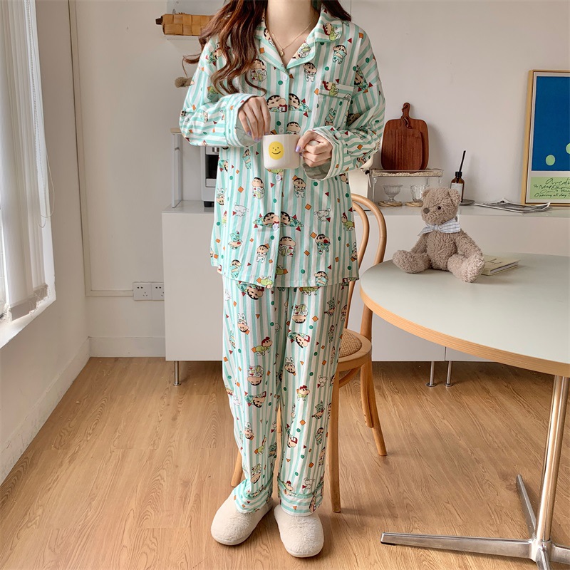 Nuevo estilo crayón Xiaoxin pijamas de estilo coreano de las mujeres de dibujos animados lindo suelta más el tamaño de dos piezas de ropa para el hogar otoño entrega en vivo