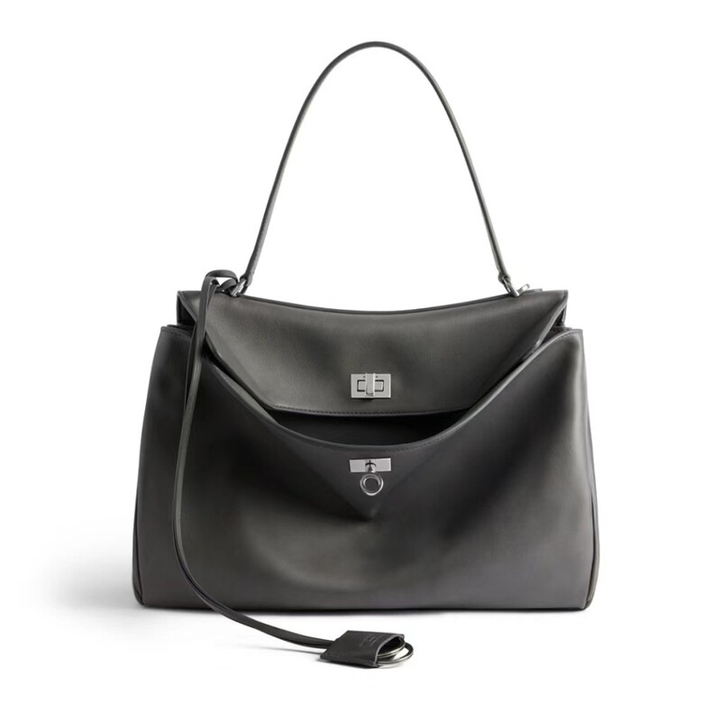 High-Quality B Brand New Genuine Leather Rodeo Cowhide Motorcycle Bag, Large Capacity Lock Buckle Bag, Everyday Single-Compartment Handbag