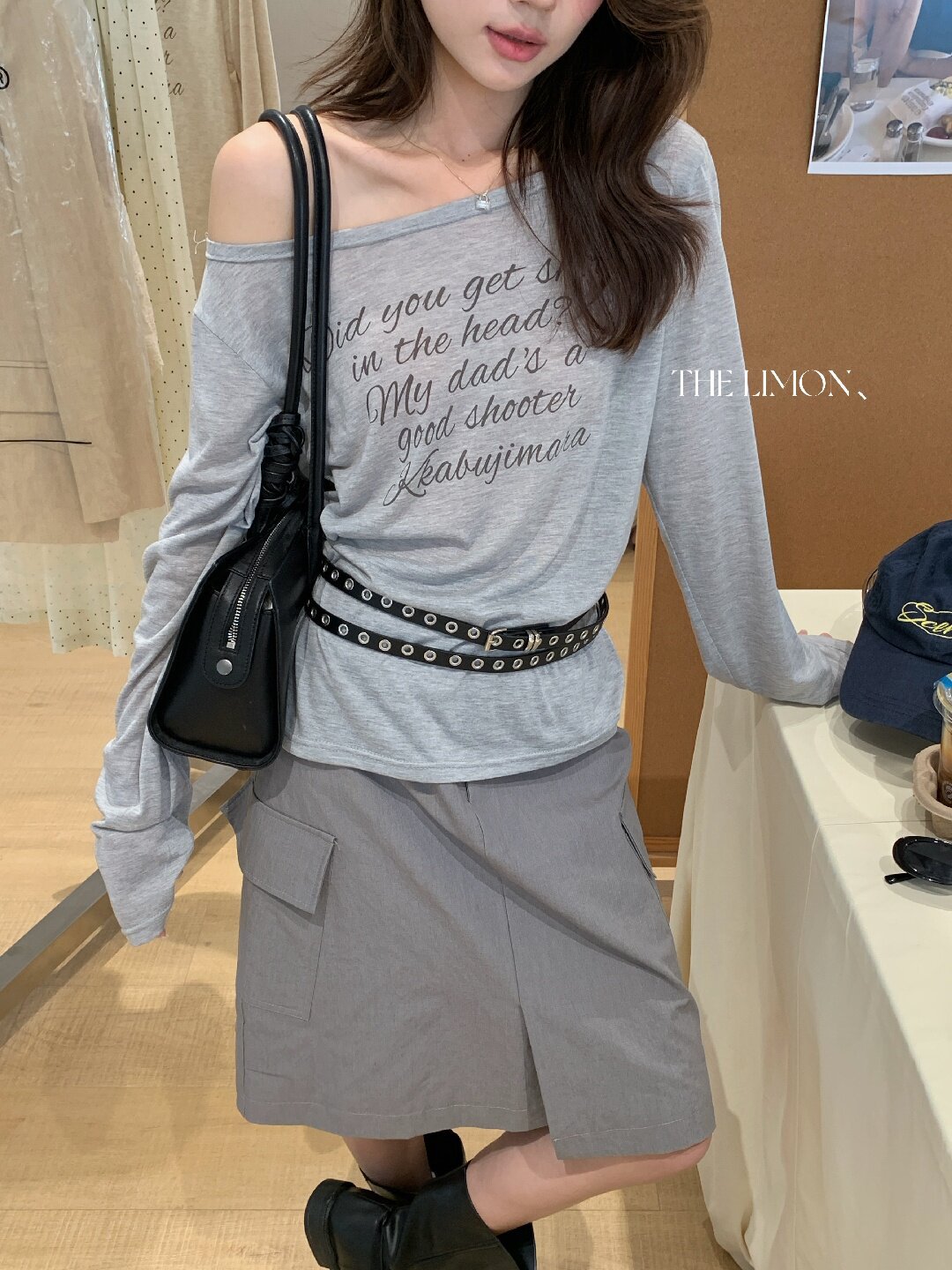 Áo thun nữ tay dài cổ tròn in chữ, phong cách Hàn Quốc, chất liệu cotton thoáng mát — màu đen, màu trắng, màu xám, màu vàng chi tiết 14