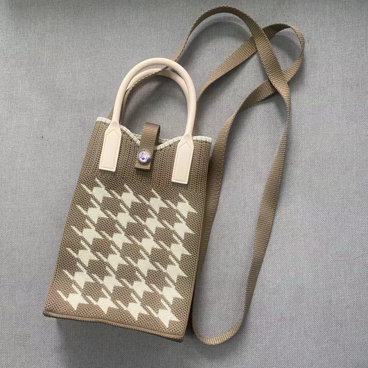 Nuevo amor bolso del teléfono móvil bolso de punto al por mayor de gran capacidad bolso de mano estudiante crossbody bolsa de lana fábrica