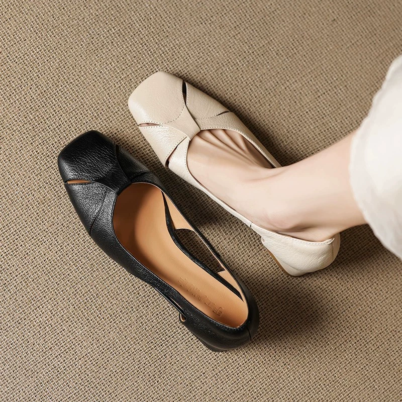 Гигантский, носящий дикие ноги, не утомительная одиночная обувь женская весна и осень 2025 новая квадратная голова среднего каблука