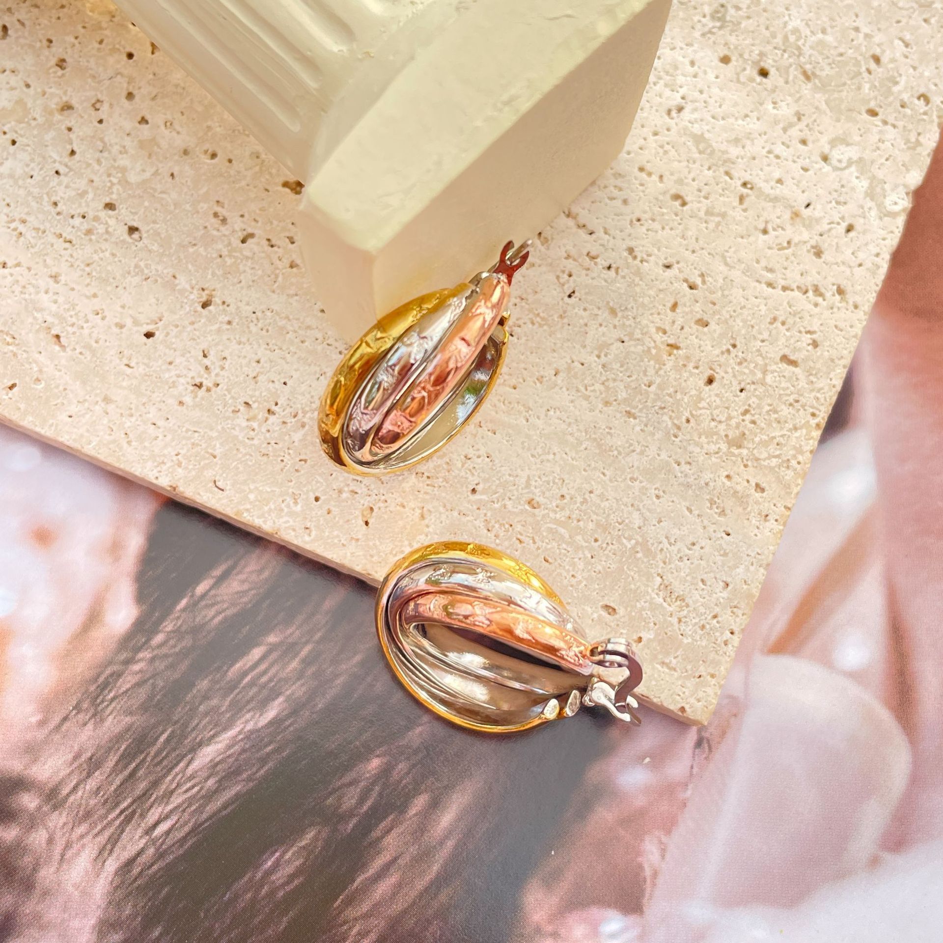 Fashion C Shape Stainless Steel Plating Earrings 1 Pair