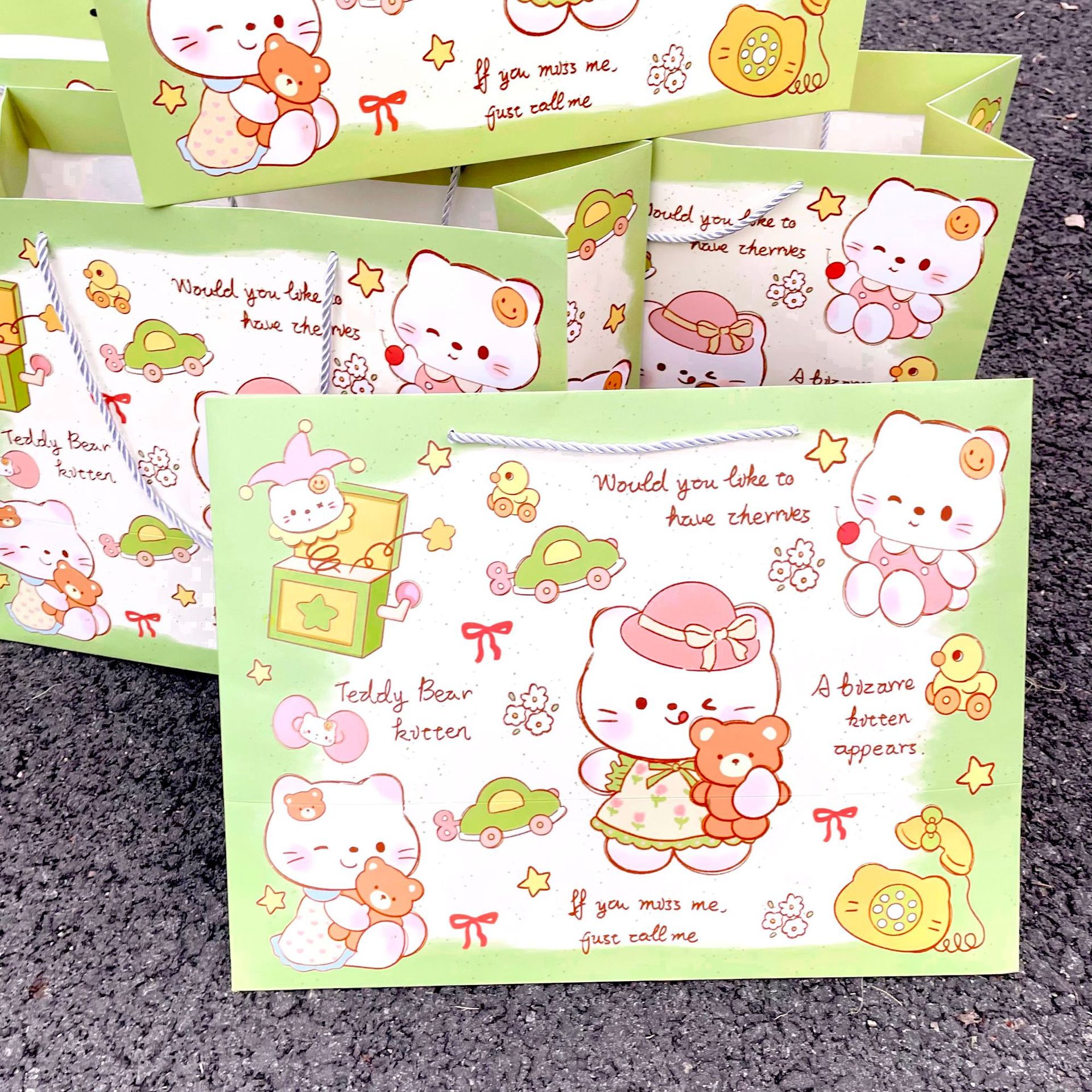 테디베어 고양이; 대형 (흰색 카드 40*20*30 가로형)