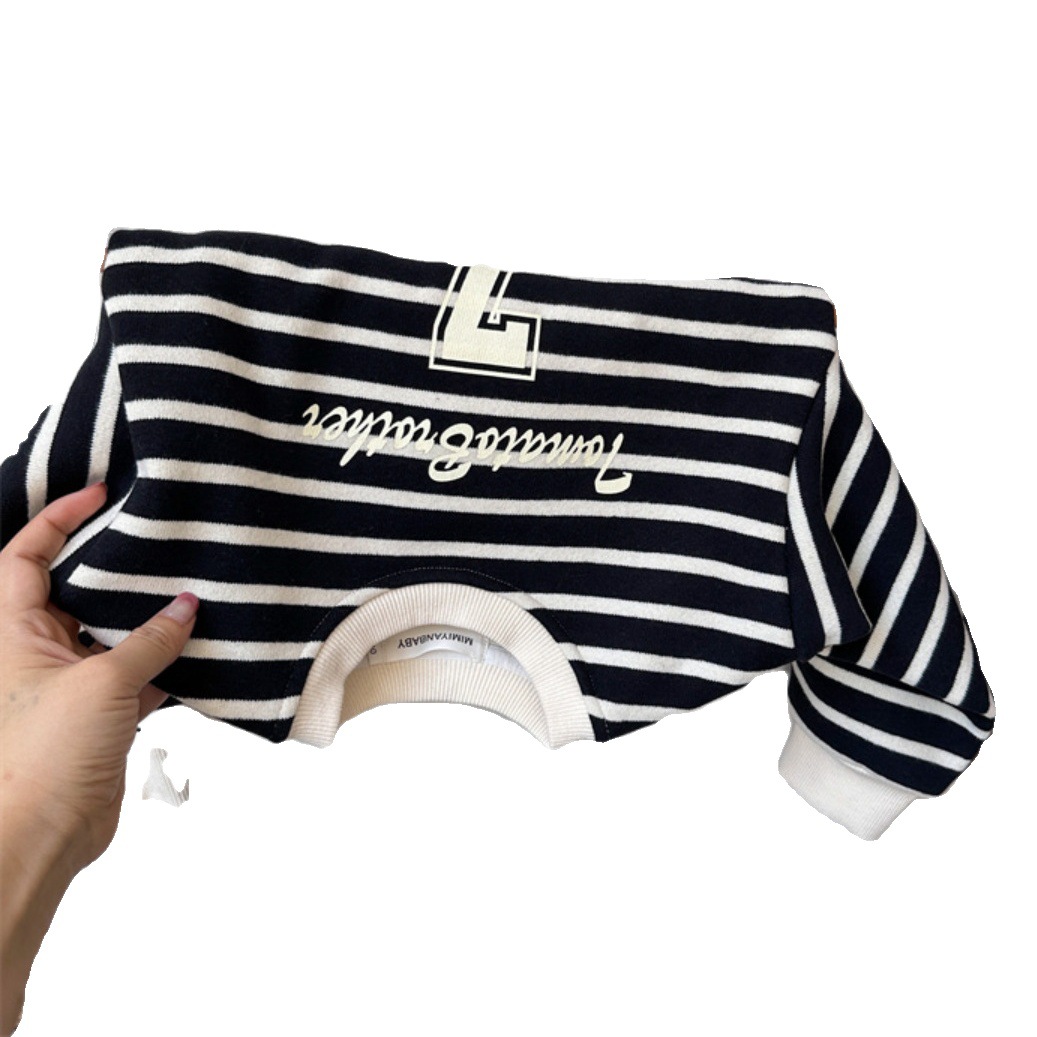 Suéter de los niños de invierno nuevos niños y niñas bebé, además de terciopelo engrosada Jersey de rayas bebé letra impresa superior