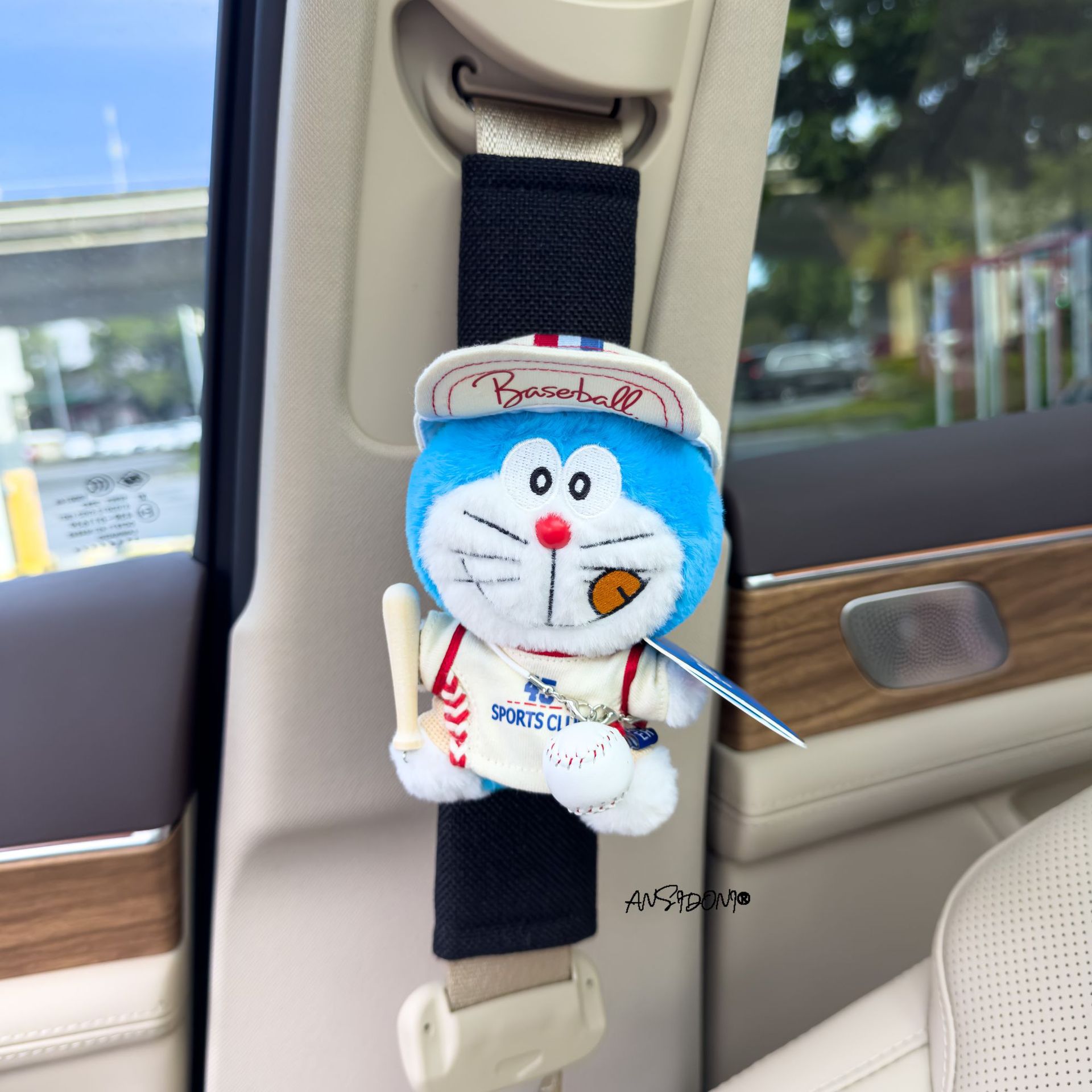 Doraemon Car Seat Belt Shoulder Pads for All Seasons, Cartoon Cute Car Interior Accessories, Women's Seat Belt Covers